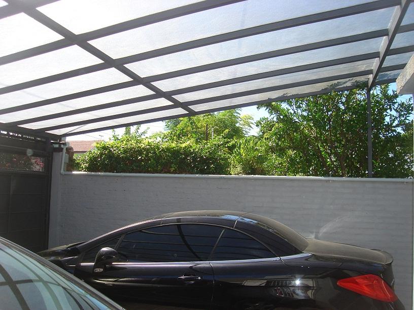 techo para cochera de hierro doble y poliacrílico vidrio seguridad laminado